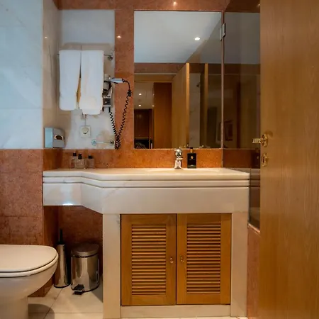 Apartamento In The Heart Of - 1 Bedroom *