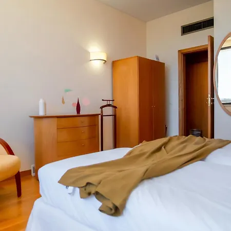 In The Heart Of - 1 Bedroom Apartment Lisbon