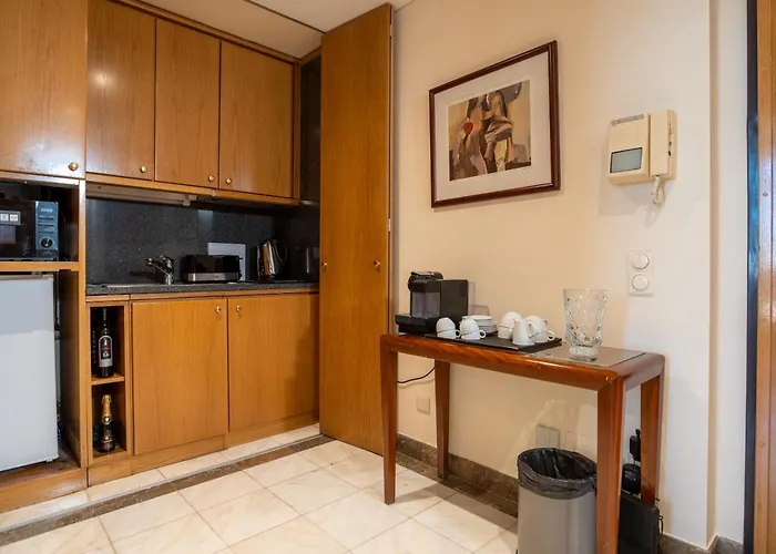 In The Heart Of - 1 Bedroom Appartement *